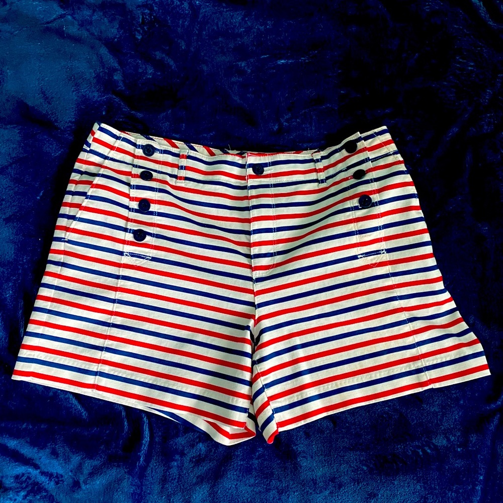 Tommy Hilfiger high-waisted shorts